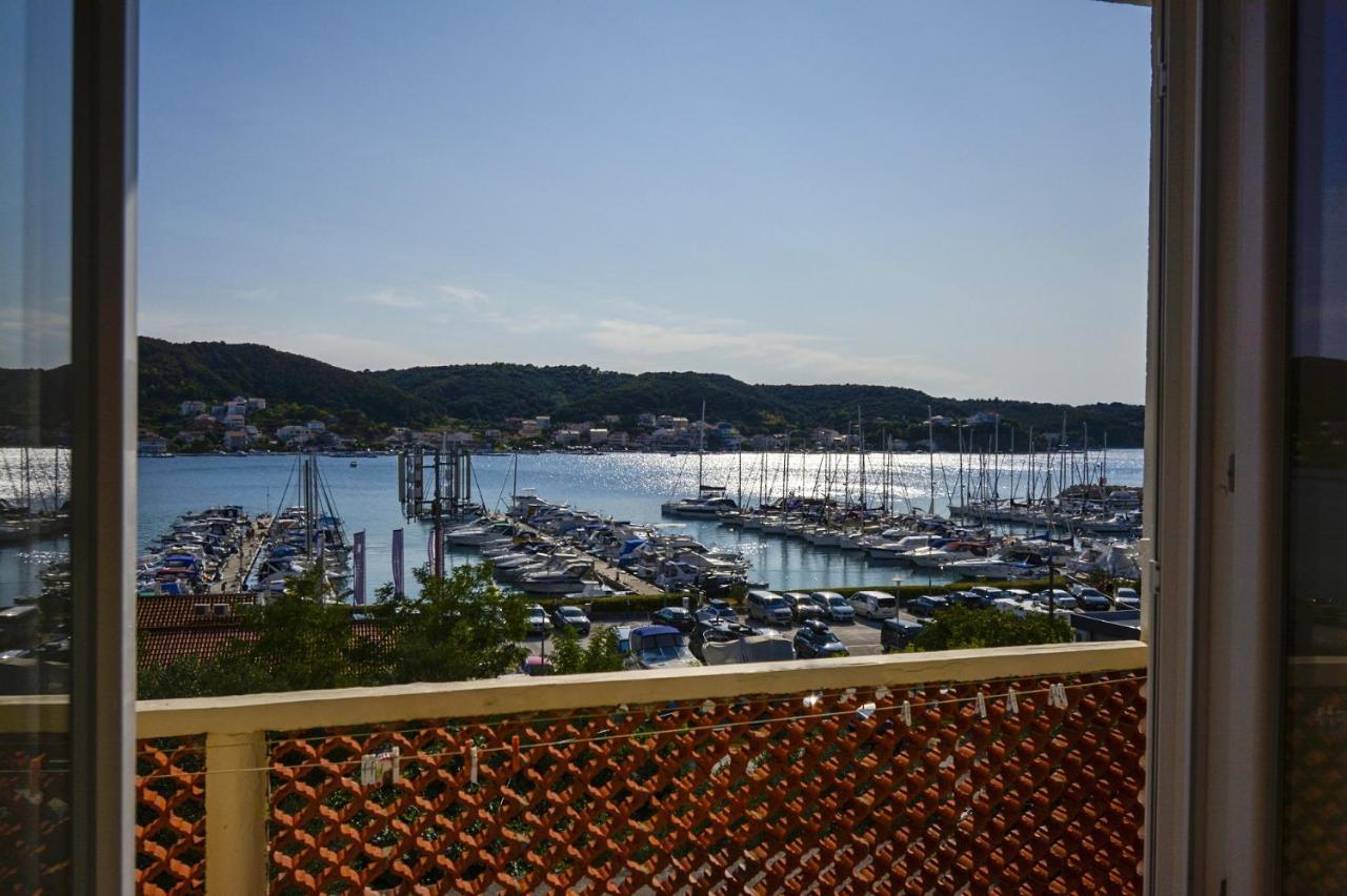 Apartmani Jasmina Супетарска-Драга Экстерьер фото